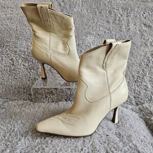 Sam‎ Edelman Women's Moe Short Western Boots Heels Ivory Off White Leather US 6